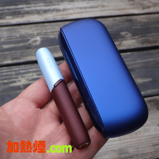 IQOS 3 DUO 顏色自由選套餐磨砂紅色加熱棒藍色充電盒
